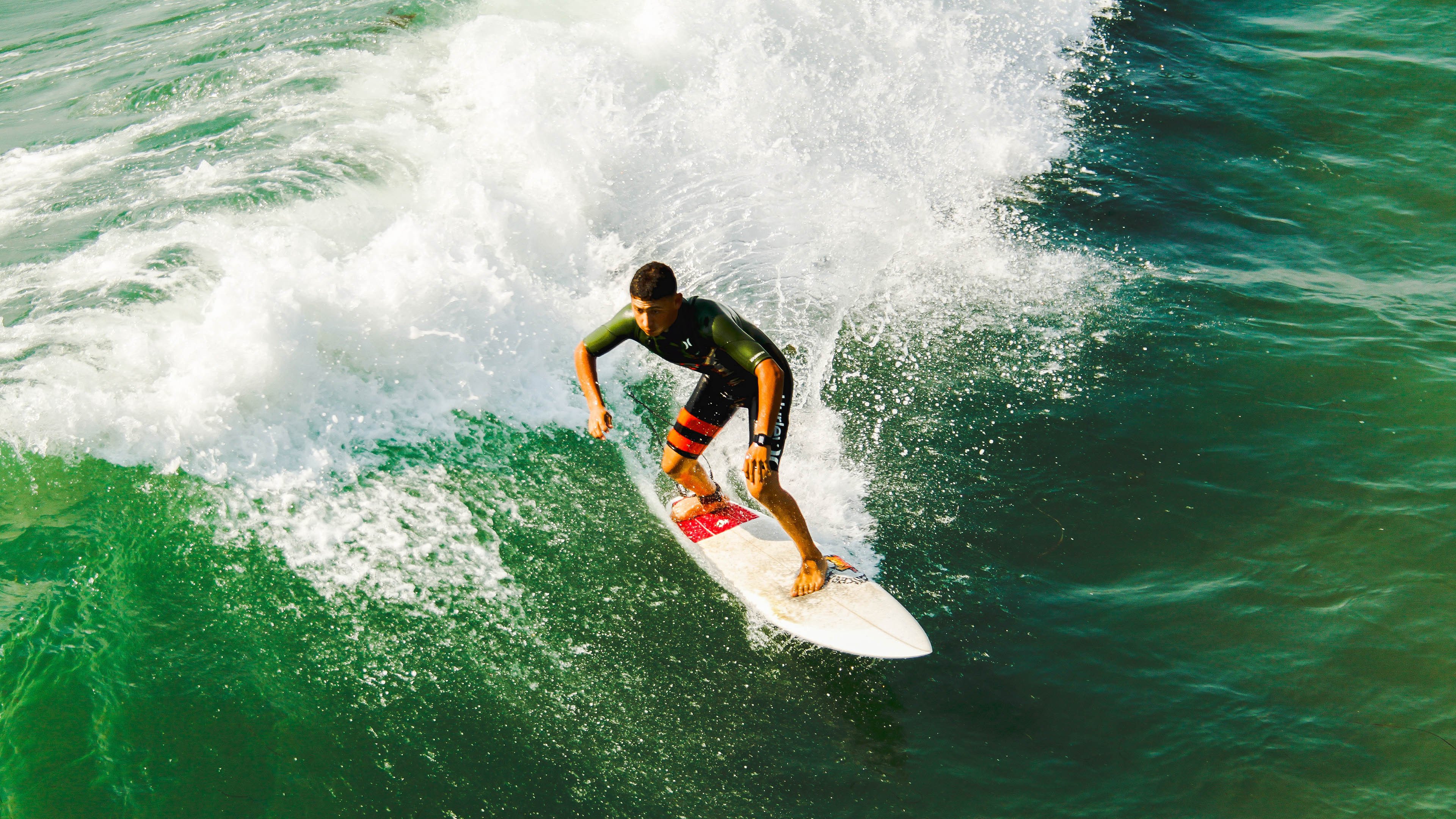 关键封盖：李磊封堵对手最后一投，守住胜利！